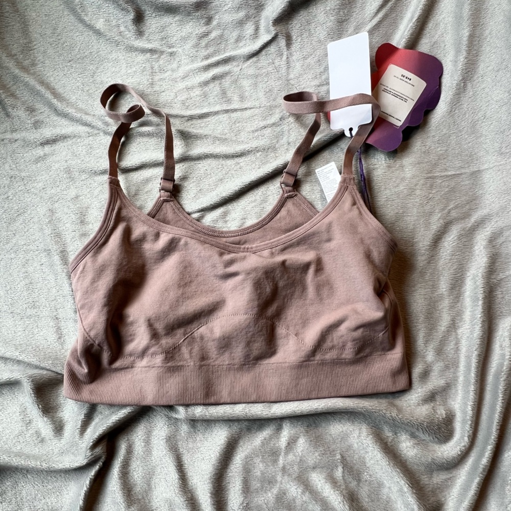 Yitty Dusty Rose Sports Bra Soft Stretch Fitness Training Athleisure NWT